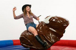 Родео на бику