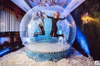 Фотозона «Снігова куля» (прозора півсфера)