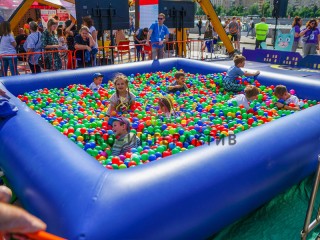 Гігантський сухий басейн