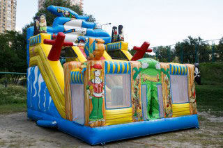 Батут «Піратська гірка»