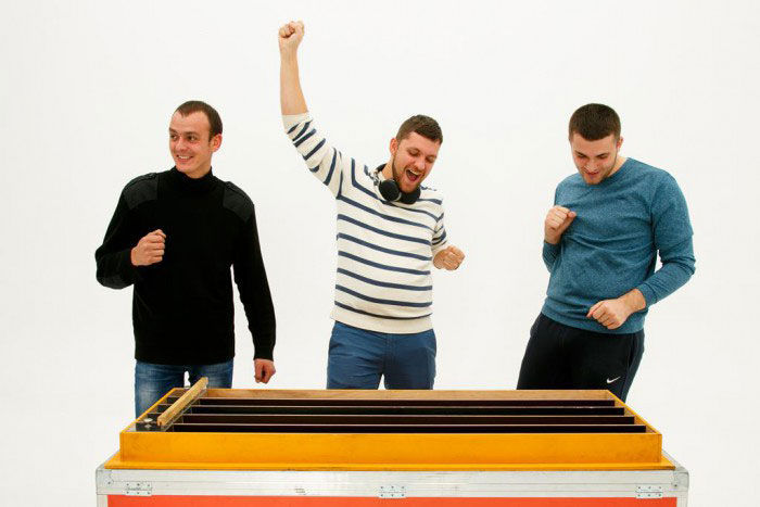 Тарганячі перегони