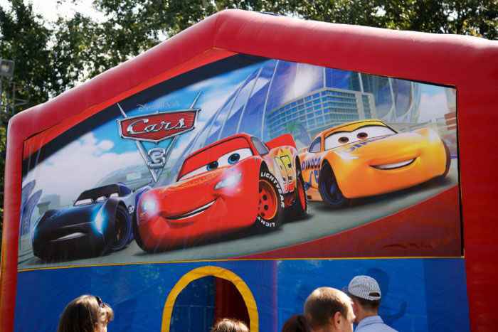 Батут «Тачки»