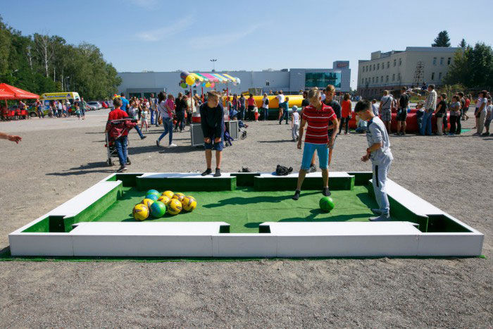 Футбольний більярд