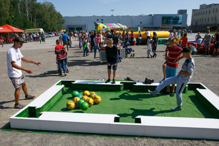 Футбольний більярд