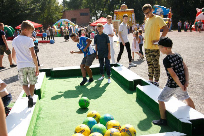 Футбольний більярд