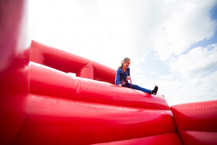 Мегасмуг перешкод