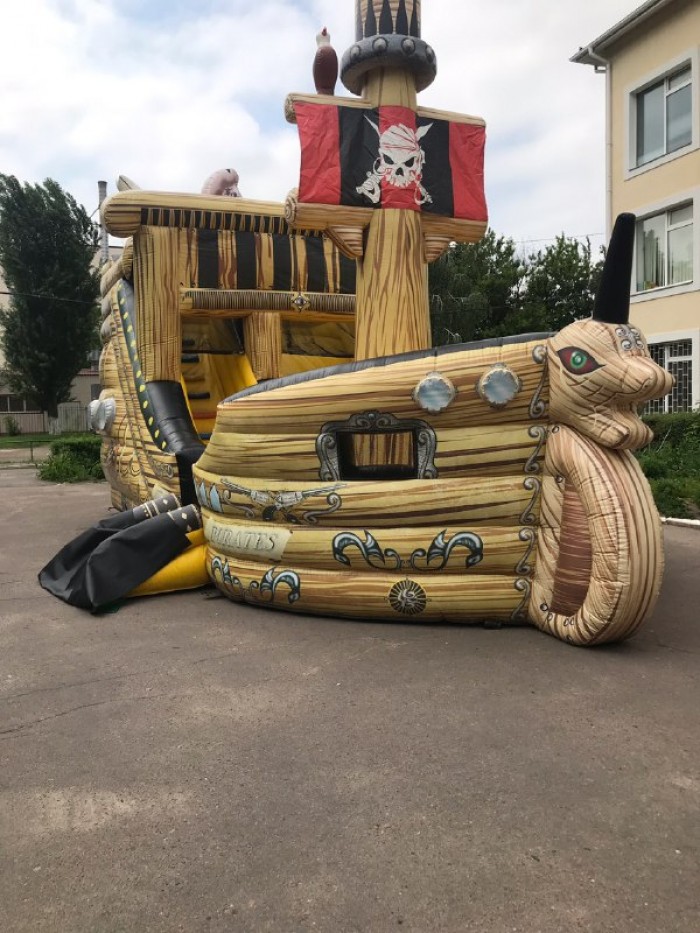 Батут-гірка "Піратський корабель"