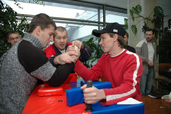 Армрестлінг