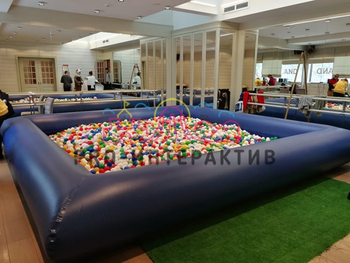 Гігантський сухий басейн