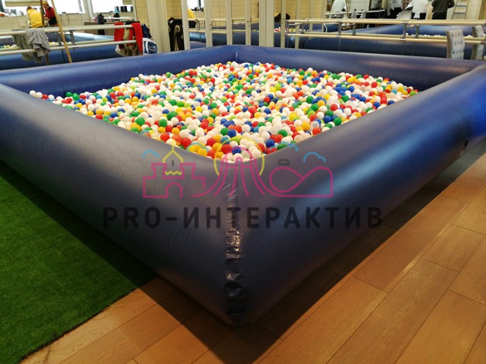 Гігантський сухий басейн