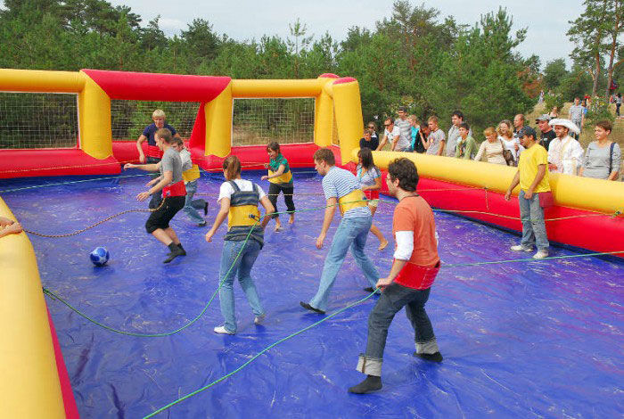 Веселий футбол