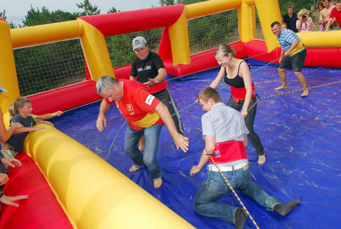 Веселий футбол