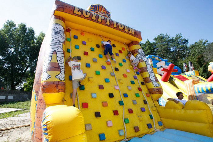 Батут-скалодром "Єгипет"