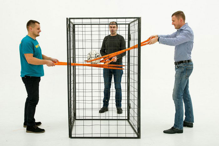 Крижана Клітка