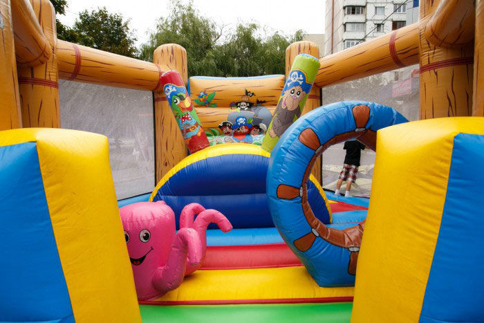 Батут «Веселий пірат»