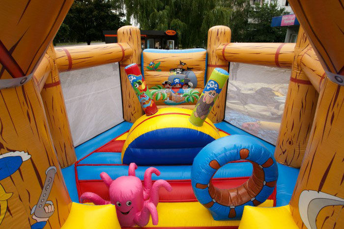 Батут «Веселий пірат»