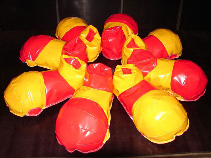 Черевики гігантські